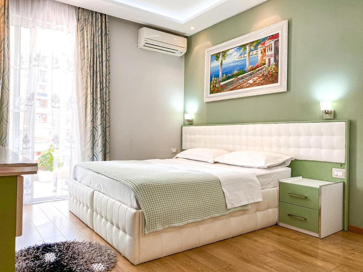 Hotel Vila Verde City Center ティラナ エクステリア 写真