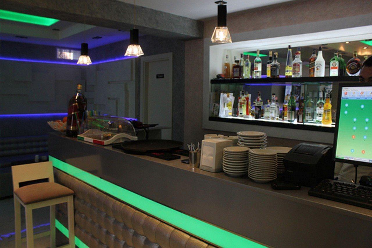 Hotel Vila Verde City Center ティラナ エクステリア 写真