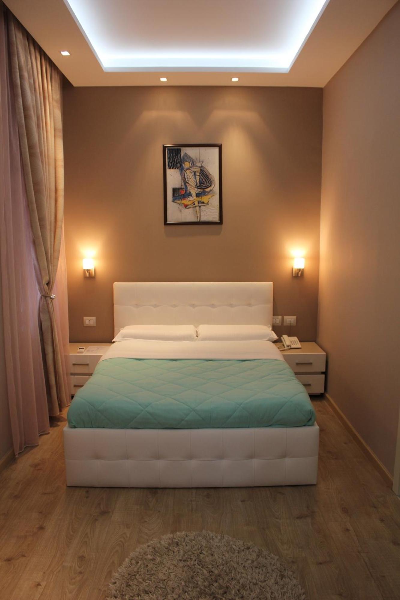 Hotel Vila Verde City Center ティラナ エクステリア 写真